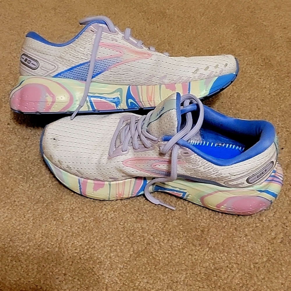 Limited edition Brooks Glycerine 20 Size 9 *Spring Clearance*